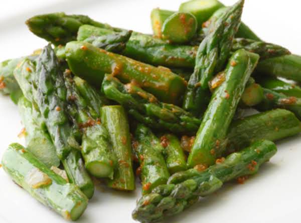 Asparagus With Lemon Butter Glaze_image