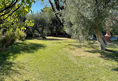 Villa with pool and terrace 5