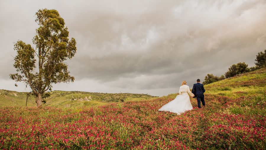 Wedding photographer Bernardo Migliaccio Spina (asimmetrici). Photo of 30 April 2017