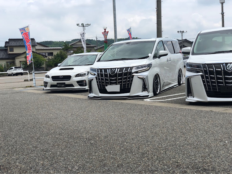 アルファードのカルバン・金沢・アルファード・WRX・STIに関するカスタム事例の投稿画像2枚目