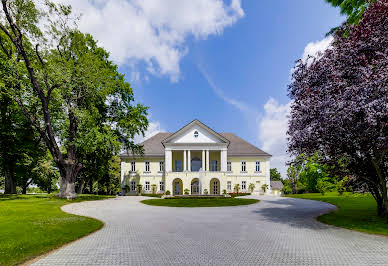 House with garden 2