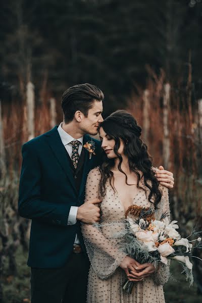 Wedding photographer Heather Stone (tulleandtweedvic). Photo of 26 November 2019