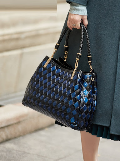Title 2, New high-end and stylish leather handbag for wo...