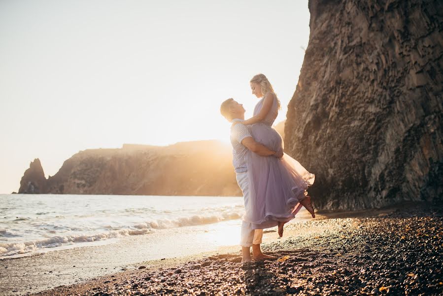 Wedding photographer Darya Markova (dariamarkova). Photo of 8 October 2019