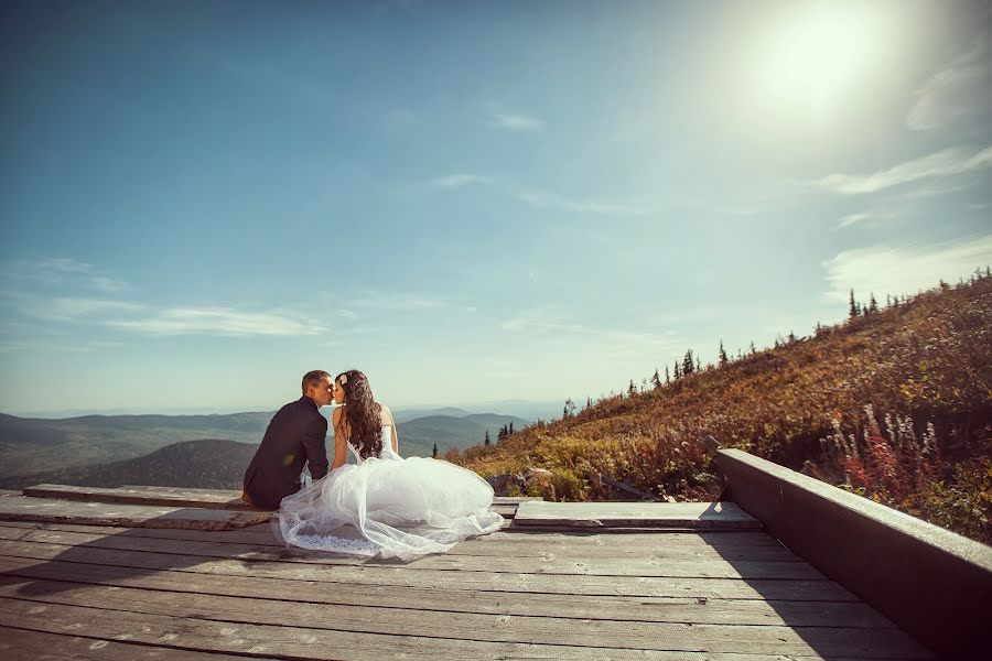 Wedding photographer Tatyana Sarycheva (sarychevatatiana). Photo of 19 October 2015