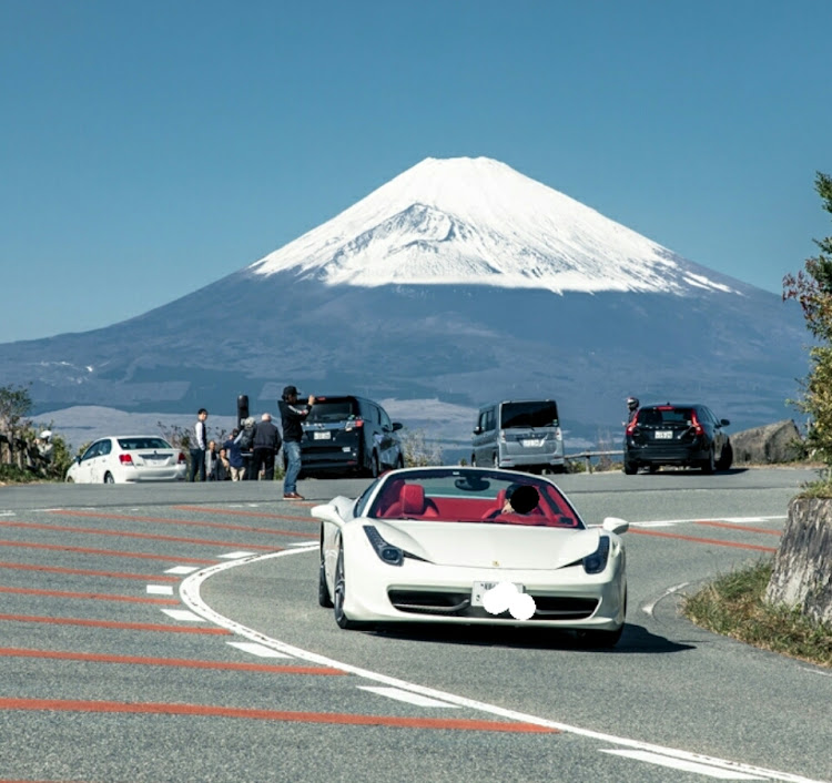 （熊猫）nami 🐼さんが投稿したrev limit・ランボルギーニ・フェラーリ・マセラティ・LIBERTYWALKに関するカスタム事例の投稿画像13枚目