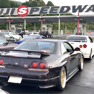 スカイライン GT-R R33