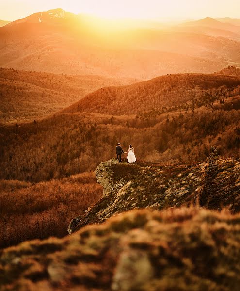 Fotógrafo de casamento Dawid Mazur (dawidmazur). Foto de 24 de junho 2021