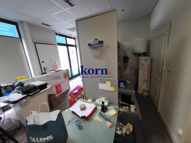 Location  locaux professionnels  55 m² à Paris 15ème (75015), NaN €