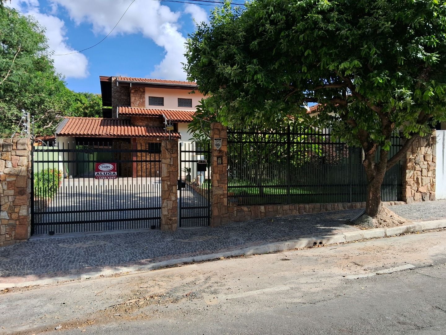 Casas à venda Residencial Jardim dos Ipês