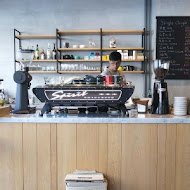 Revel coffee studio 瑞福咖啡