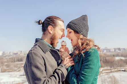 Fotografo di matrimoni Ekaterina Peshkova (katyushaaa). Foto del 1 aprile 2019