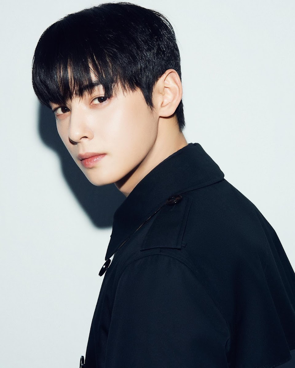 ASTRO CHA EUN-WOO for W Korea x BURBERRY March Issue 2022