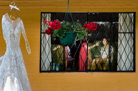 Wedding photographer Viviana Calaon (vivianacalaonm). Photo of 8 September 2022