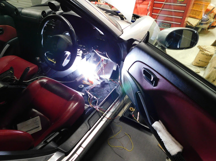 コペンのDIY・アンサーバックサイレンに関するカスタム事例の投稿画像2枚目