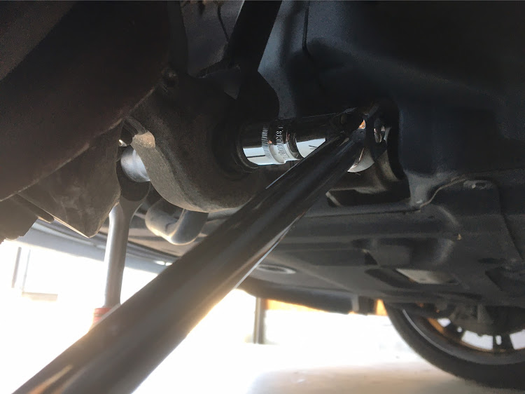 6シリーズ グランクーペのDIY・車高調取付に関するカスタム事例の投稿画像3枚目