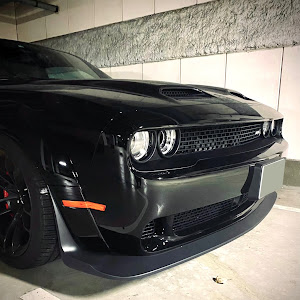 チャレンジャー SRT Hellcat