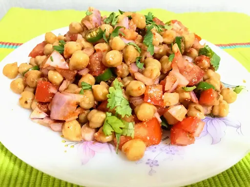 Boiled Chana Salad