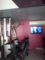 Sai Shradha Men's Parlour photo 3