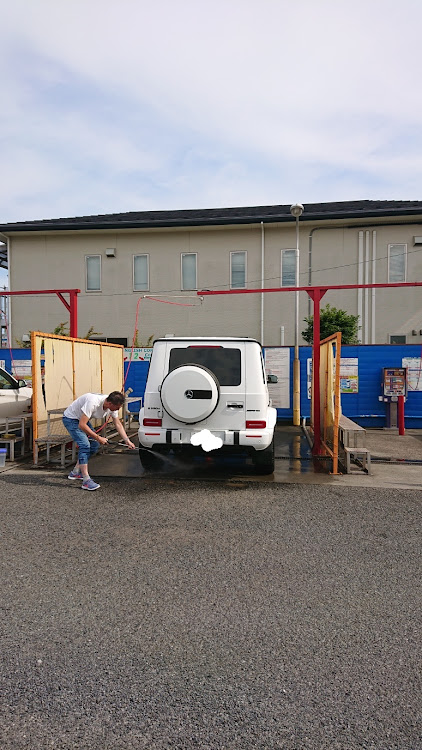 ランドクルーザープラドのミハエルシューイッチーさんが投稿したカスタム事例の投稿画像11枚目