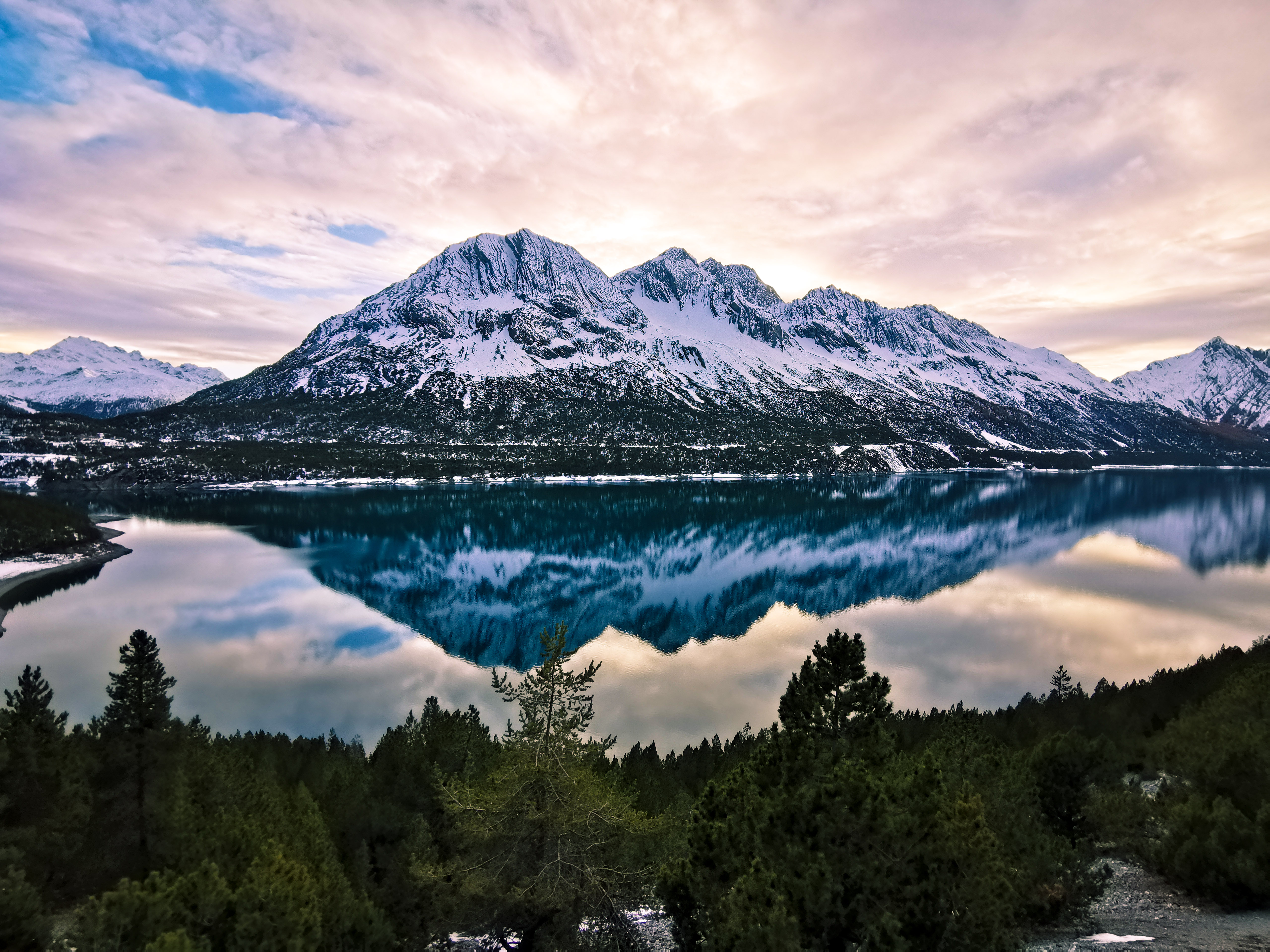 Laghi di Cancano in Valtellina  di kevin_bricalli