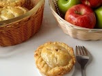 Mini Apple Pies was pinched from <a href="http://www.simpledish.com/recipes/nilla-wafers-recipes/mini-apple-pies" target="_blank">www.simpledish.com.</a>