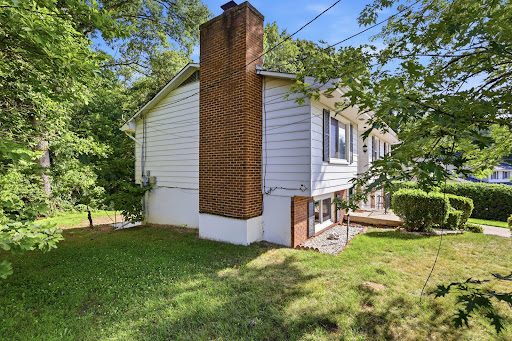 House 3
