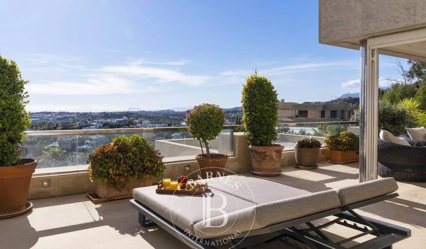 Apartment with terrace Marbella