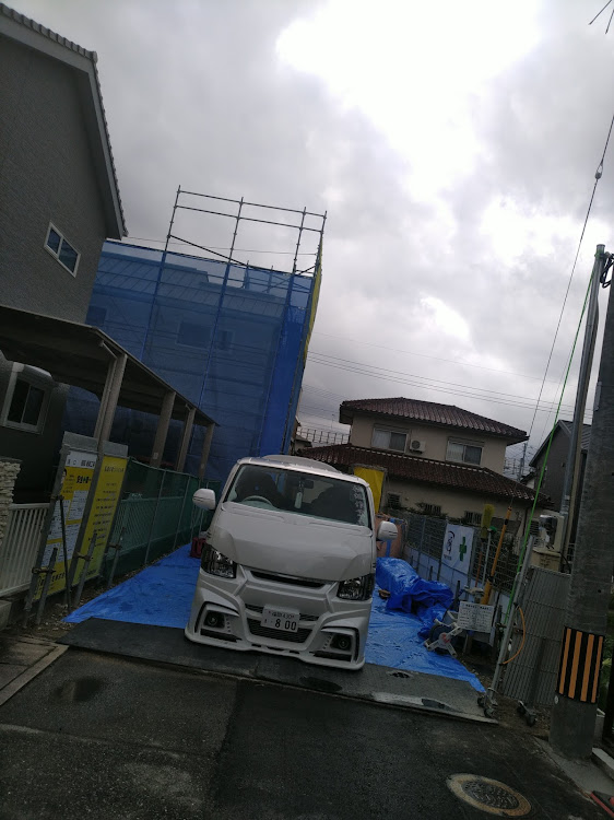 ハイエースバンの無加工スマホ撮り・作業車・現場・商用車に関するカスタム事例の投稿画像1枚目