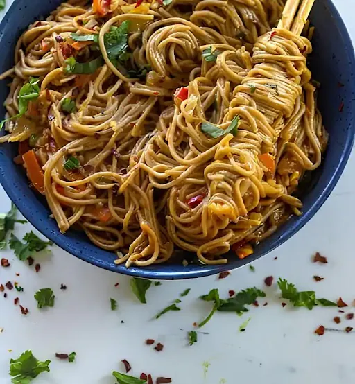 Brown Garlic Noodles - Veg