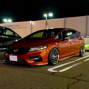 ジェイド FR5