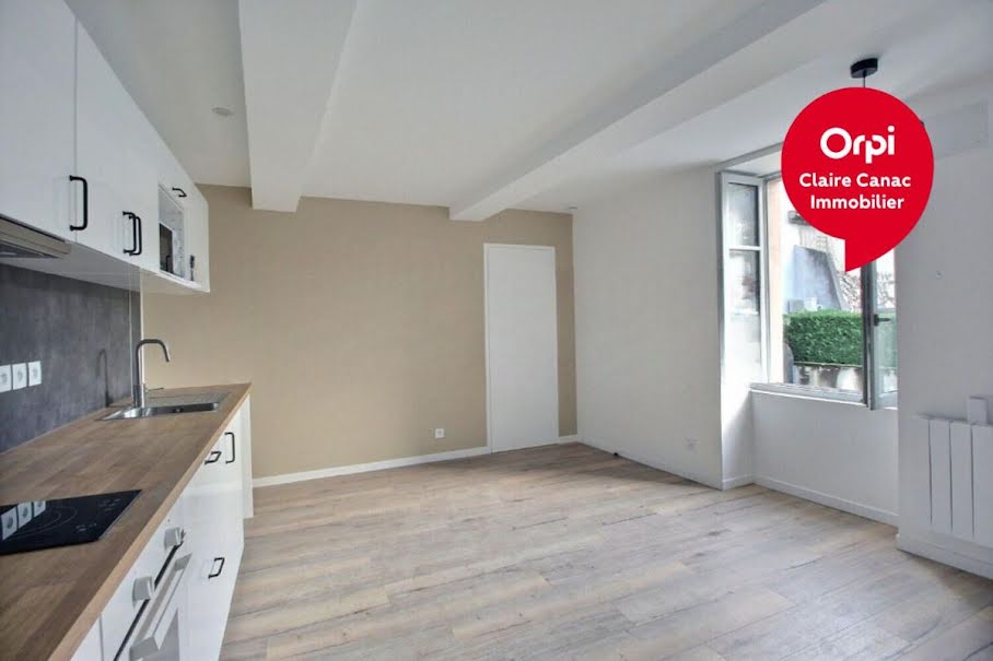 Location  appartement 2 pièces 35 m² à Mazamet (81200), 400 €