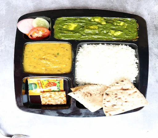 Palak Paneer Meal