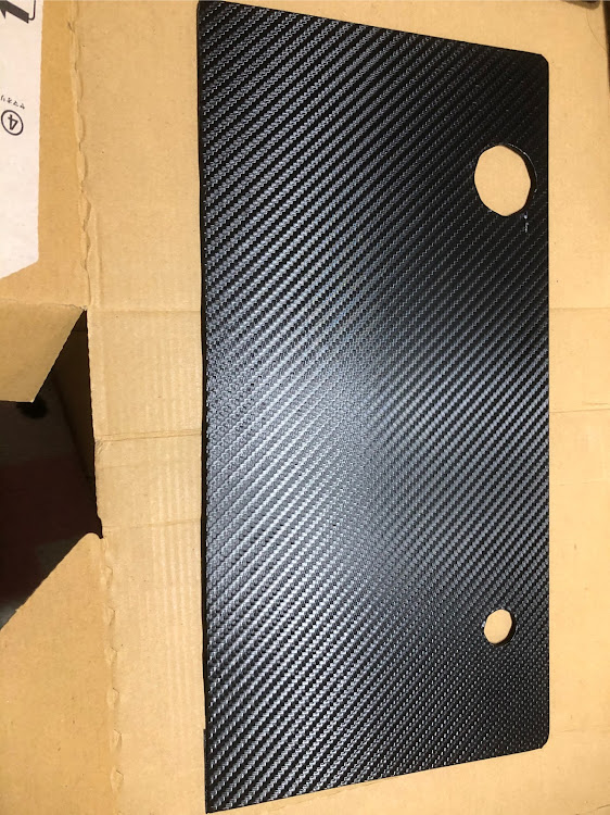 ヴォクシーのチームピンスト・ＤＩＹ・グラインダータトゥー・ナンバープレートカバー・いつもコメントありがとう。に関するカスタム事例の投稿画像5枚目