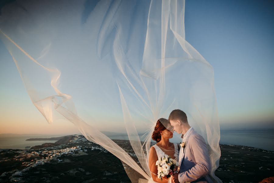 結婚式の写真家Yuliya Timofeeva (artx)。2018 3月6日の写真