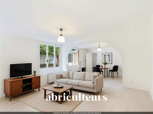 House with garden 2
