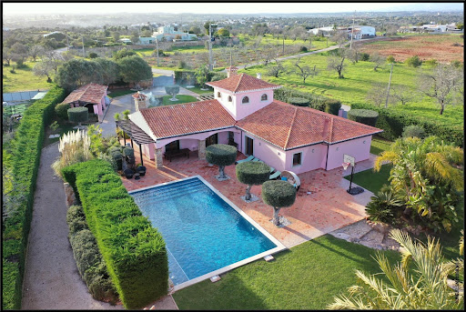 Maison avec piscine 5