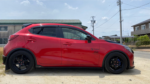デミオ Dj5fsの赤黒デミオ デミオディーゼル Djデミオ Mazdaに関するカスタム メンテナンスの投稿画像 車のカスタム情報はcartune