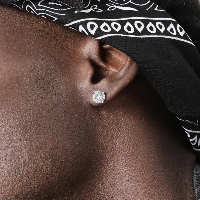 Pendientes de botón de diamantes de plata de ley con circonitas de cuatro garras de 8mm, brillo y elegancia diarios.