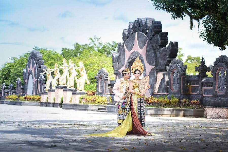 Fotografer pernikahan Juni Astawa (astawa). Foto tanggal 21 Juni 2020