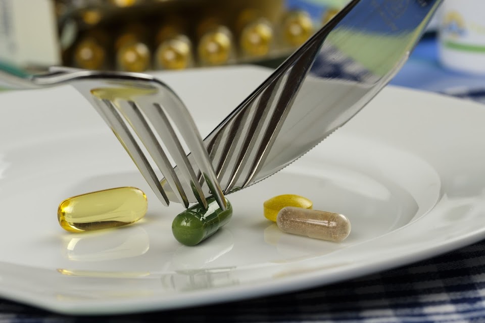 Food supplements containing melatonin