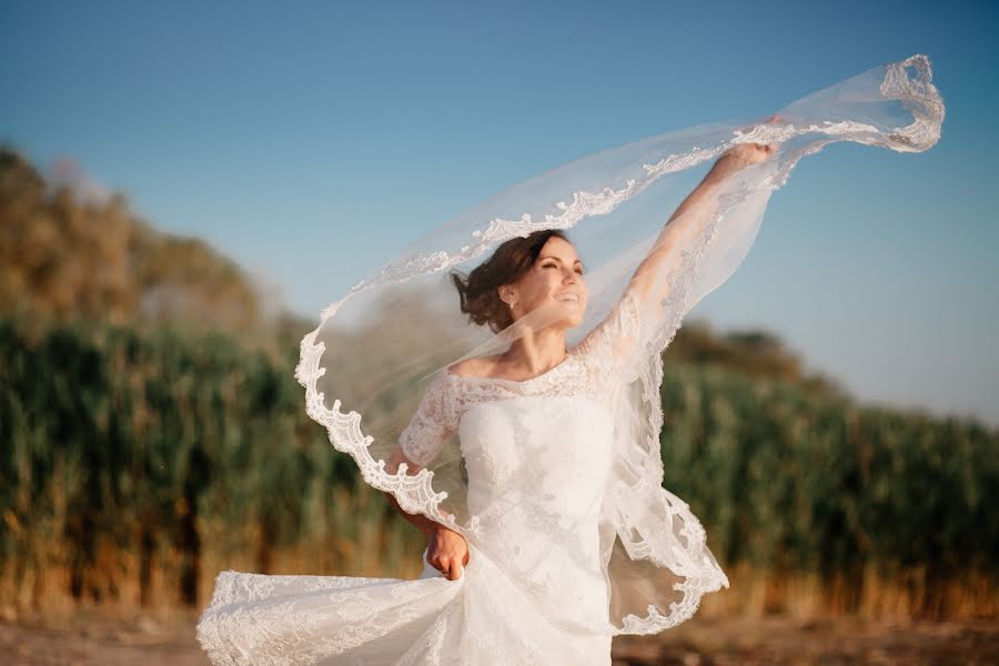 Photographe de mariage Katya Voytukhovich (1806katy). Photo du 18 décembre 2015