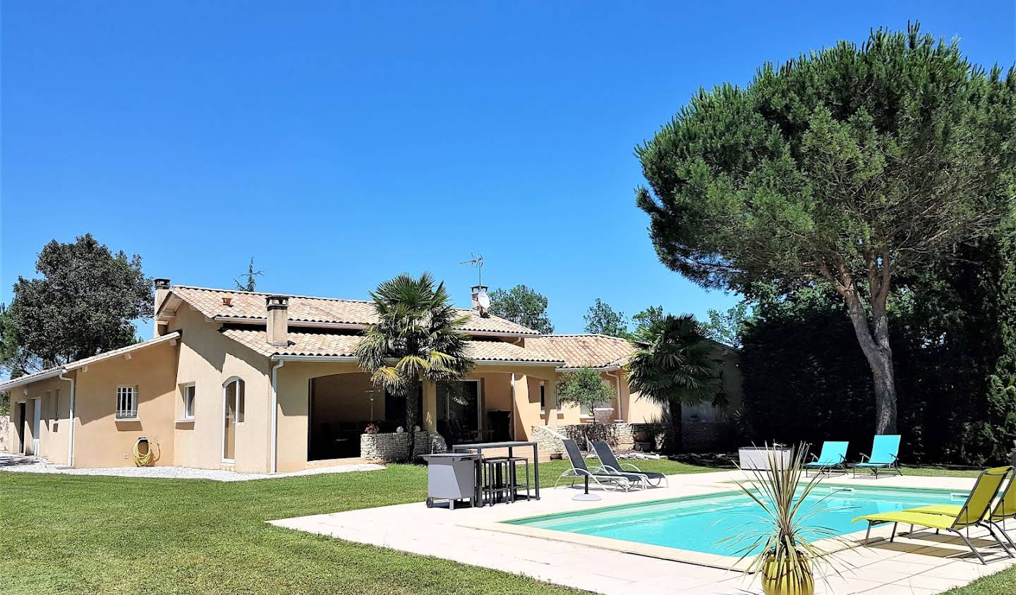 Maison avec piscine et jardin Marsac-sur-l'Isle