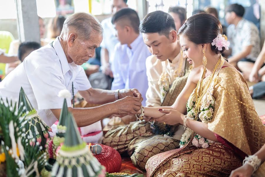 Wedding photographer Jo Halong (halong). Photo of 8 September 2020