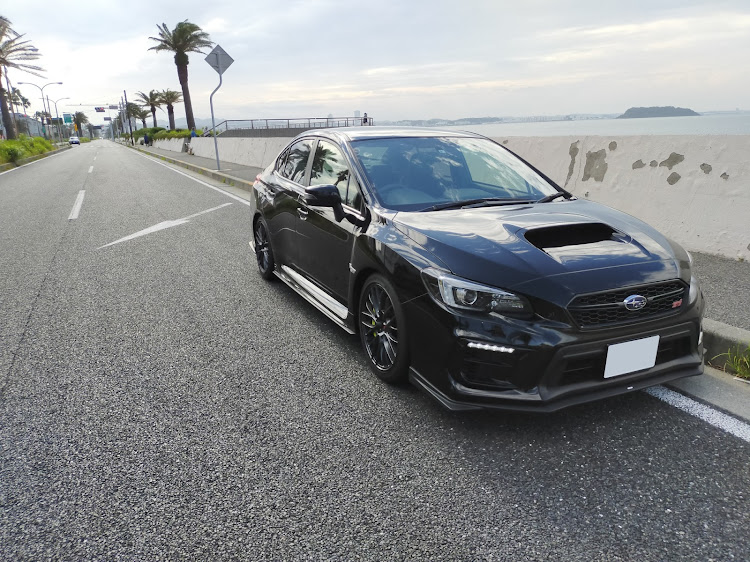 WRX STIの電車仕様・車高調取付に関するカスタム事例の投稿画像1枚目