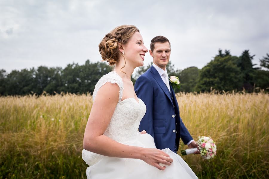 Wedding photographer Lotte Vlot (lottemarie). Photo of 17 August 2016