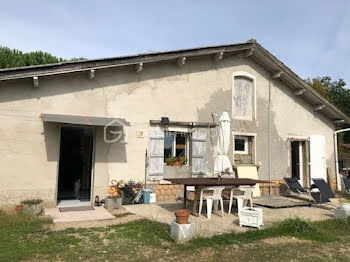 maison à Saint-Laurent-des-Hommes (24)
