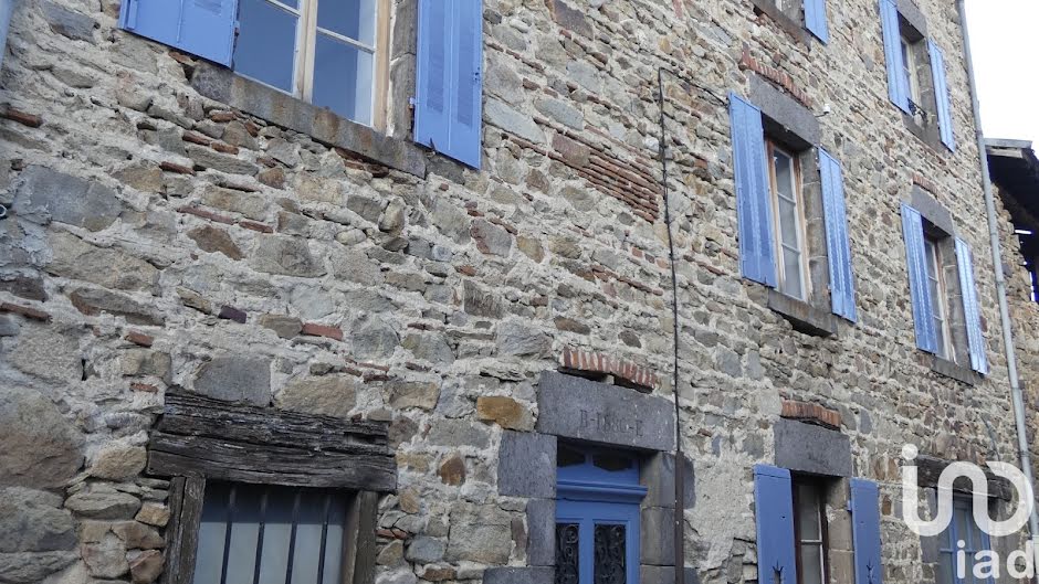 Vente maison 5 pièces 150 m² à Lavaudieu (43100), 118 000 €