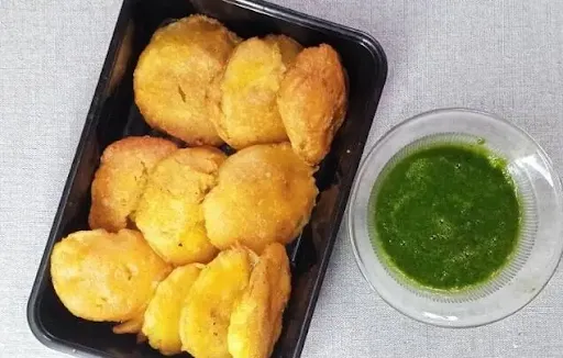 Aloo Bajji [6 Pieces]