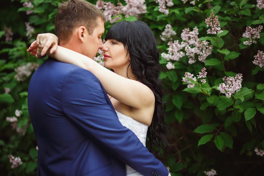 Fotógrafo de casamento Yuliya Knoruz (knoruz). Foto de 26 de junho 2017